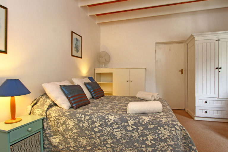 ad bedroom 4 768x512