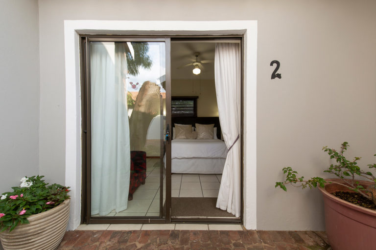 Room 2 1 768x512