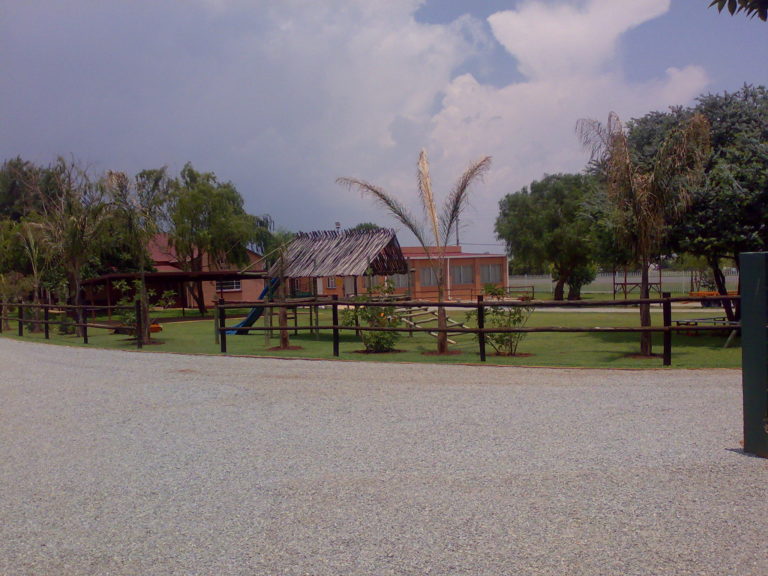 20012009073 768x576