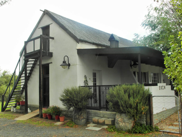barn conversion front 1 768x576